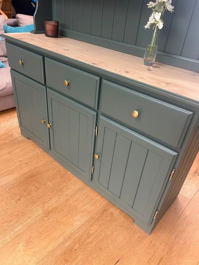 kitchen dresser /cabinet