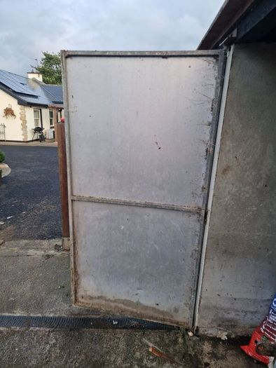 6 Steel shed doors