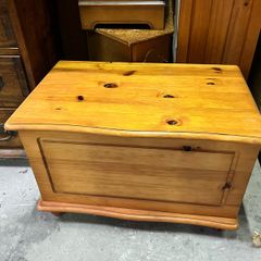 Pine Storage Box