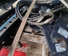 Quickie loader Q55 4wd brackets Claas 510