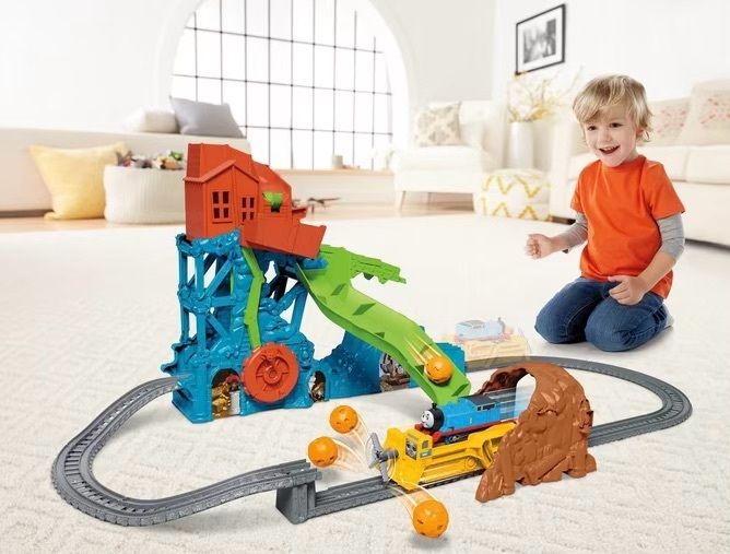 Thomas and Friends Collapsing Cave Set
