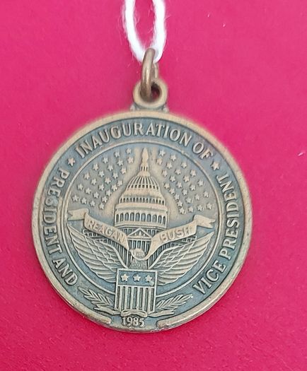 American 1985 REAGAN  Presidential Inauguration  Medalion