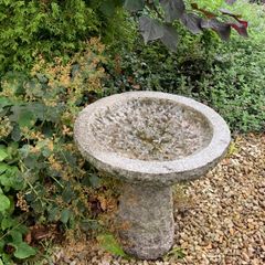Bird bath