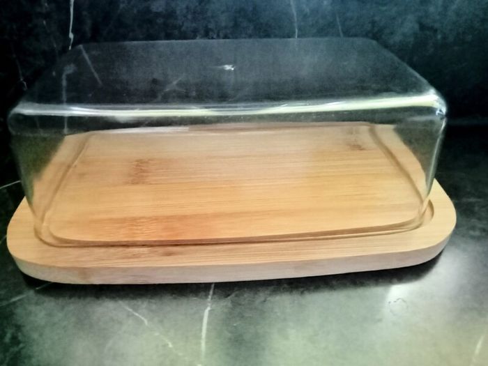 Butter dish