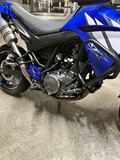 Yamaha XT660X