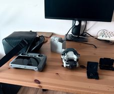 DJI Mini 4 Pro Fly More Combo (RC 2) + ND filters + Wide-angle lens: barely used