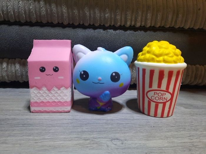 3 squishy toys