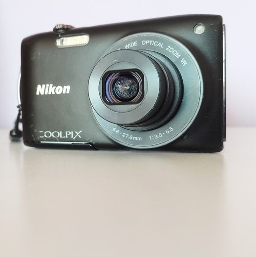 Nikon Coolpix S3300