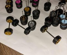 hotwheels rubber custom wheels 10 different colours and styles