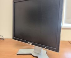 Dell UltraSharp 17 inch LCD Monitor  VGA  DVI