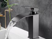Modern Sink Mixer Tap Bathroom Basin Bath Taps Shower with 2 PCS of Hoses