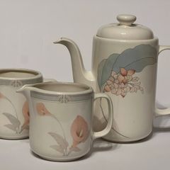 Vintage Keltcraft Coffee pot & jugs PRICE DROP