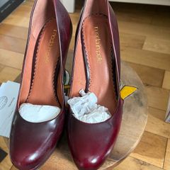 ladies high heel