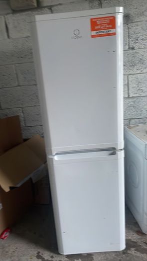 Free - Fridge freezer