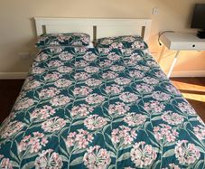 IKEA standard kind bed