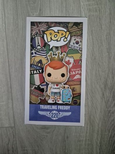 Funko Pop Traveling Freddy #220