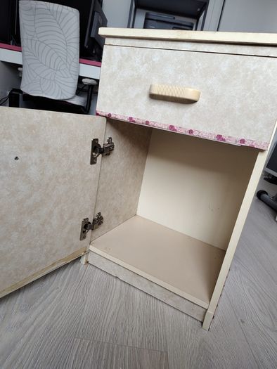 chest of drawer