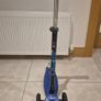 Micro Maxi Plus 3 Wheel Scooter Image 2