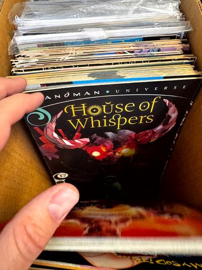DC Long Comic Box w 250 comics for Sale (2)