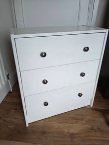 Chest of drawers - free