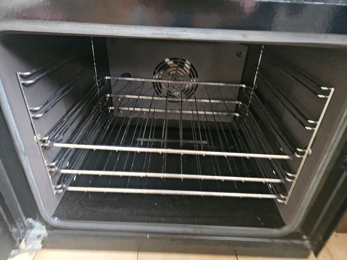 Zanussi Cooker