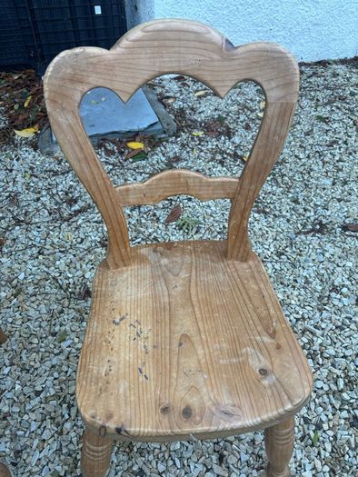 wooden chair