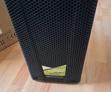 B Hype 8 Active Speaker
