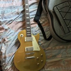 Epiphone Les Paul Gold top (With Case)