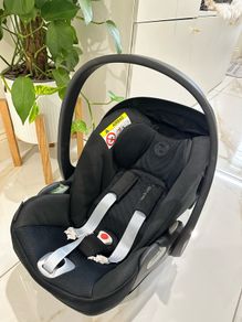 Cybex Cloud T i Size Car Seat and Base T Excellent Condition Barely Used