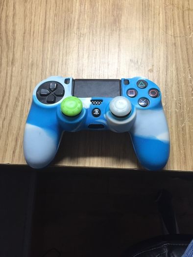 Official PlayStation 4 Controller with Camouflage Blue Soft Silicon Cover and Two Thumb Grip Covers