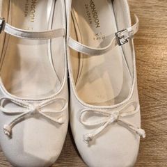 monsoon ivory shoes size 1