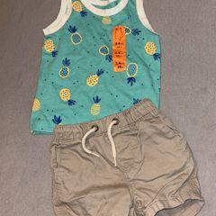 Baby tshirt and shorts 3-6