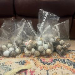 110 Golf Balls Unwashed Project Lot  29 Pro V1 /Pro V1X