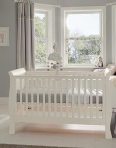 Mamas & Papas Mia Cot Like New