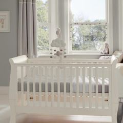 Mamas & Papas Mia Cot Like New