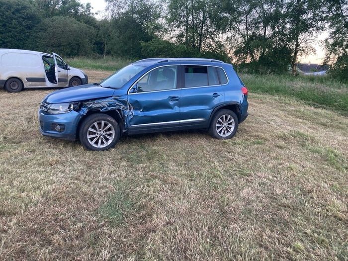 Vw 2012 damaged