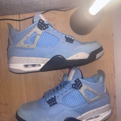 Jordan 4s