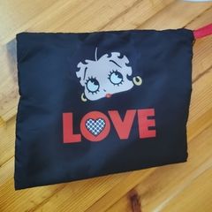 Pretty Betty Boop Pouch