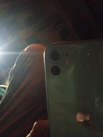 iPhone 11
