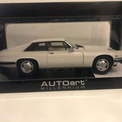 JaGuaR XJ-S  AutoArt 1/18