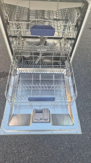 Dishwasher Siemens SN25M880GB with top cutlery shelf