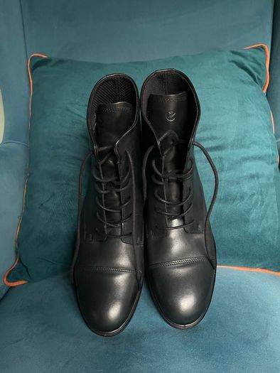 ECCO Dress Classic 15 lace-up ankle boot in black full-grain leather, size eu 42, uk 8-8.5