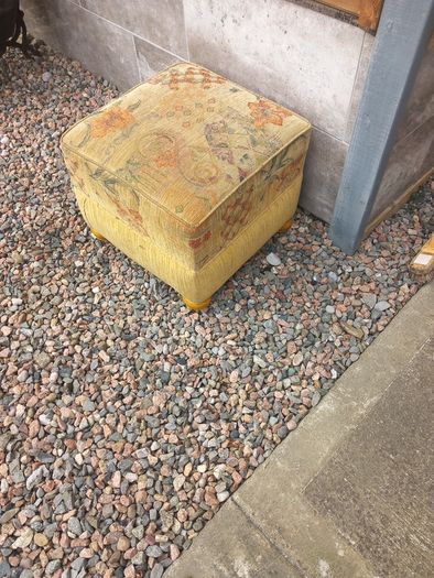 Pouffe/ Foot stool