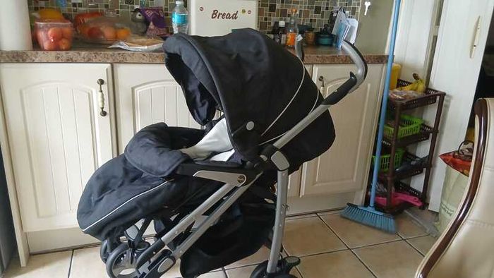 Silvercross baby Pram bundle - Brand New