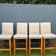 Kitchen high stools