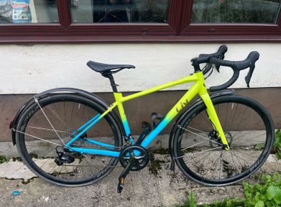 Womens bike Liv Avail AR 2