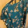 Emery Rose Top - green Image 4