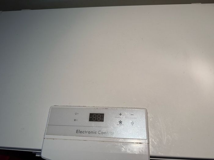 Big Chest (250L) Kenwood Freezer