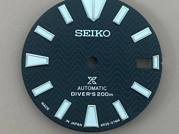 Seiko SKX Upgrade - NH35 Automatic