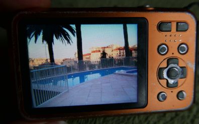 Panasonic Lumix DMC-TS20 digital camera, 16.1 MP + SD card TESTED (the camera is not in the best condition externally but it works fine)